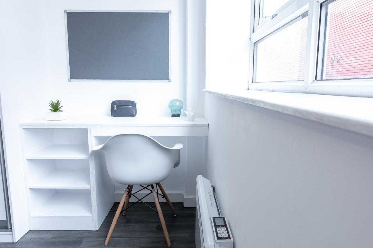 Bells Court Studios - Sheffield City Centre, Opulent Living Serviced Accommodation Buitenkant foto